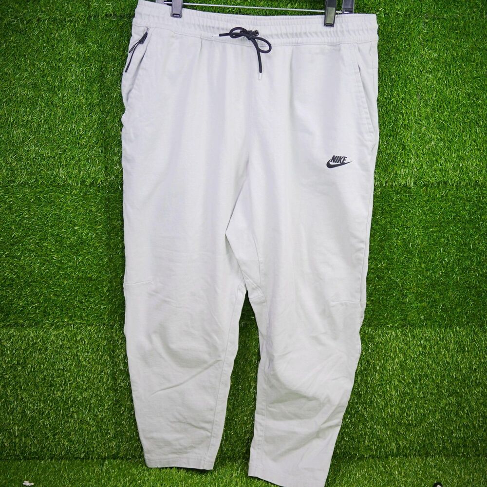Nike Lightweight Open Hem Trousers - Men's Size XL
